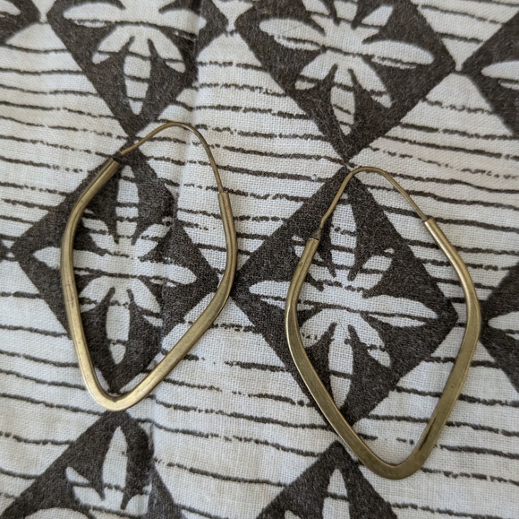Nisolo Brass Diamond Hoop Earrings - Picture 6 of 7